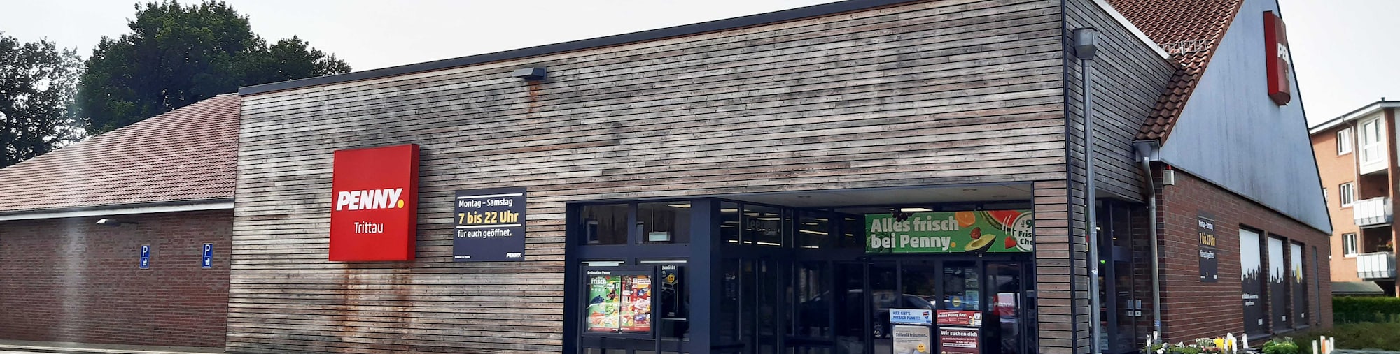 Sie sehen den Eingang vom Penny Markt in Trittau, Zum Riden 3