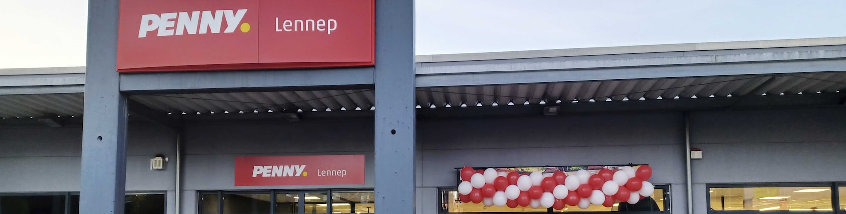 sie sehen den Eingang vom Penny Markt in Remscheid – Lennep Am Stadion 11a