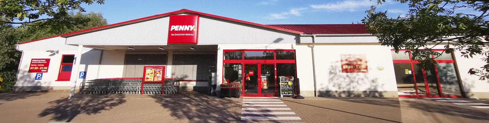 Sie sehen den Eingang vom Penny Markt in Schweigen-Rechtenbach, An Der Schmalwiese 1