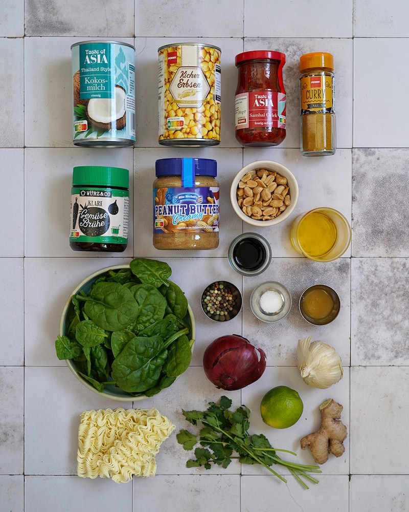 Dieses Bild zeigt die Zutaten für unsere Suppe.