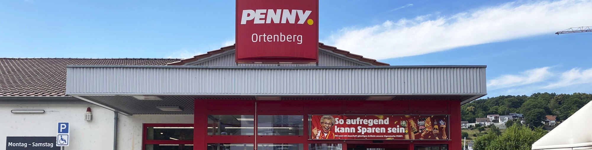 Sie sehen den Eingang vom Penny Markt in Ortenberg, Karl-Hofmann-Str. 3