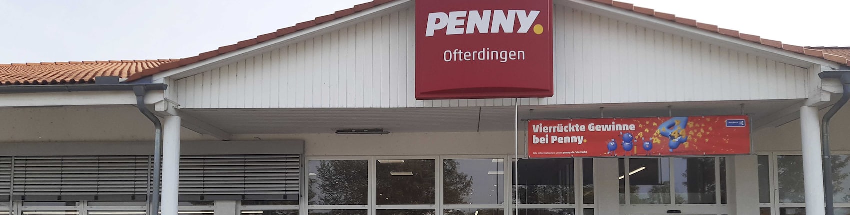 Sie sehen den Eingang vom Penny Markt in Ofterdingen, Weiherrain 2