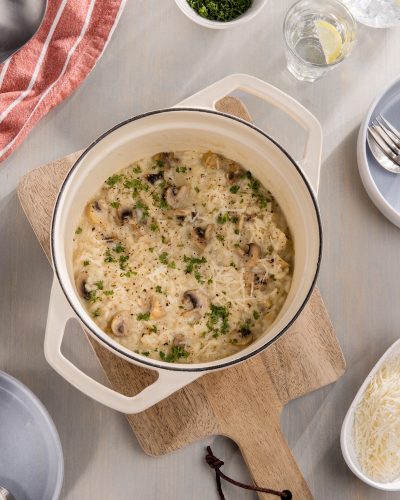 Dieses Bild zeigt, das fertige Champignon Risotto im Topf.