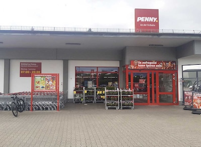 Sie sehen den Eingang vom Penny Markt in Salzgitter/Bad, An Der Erzbahn 9