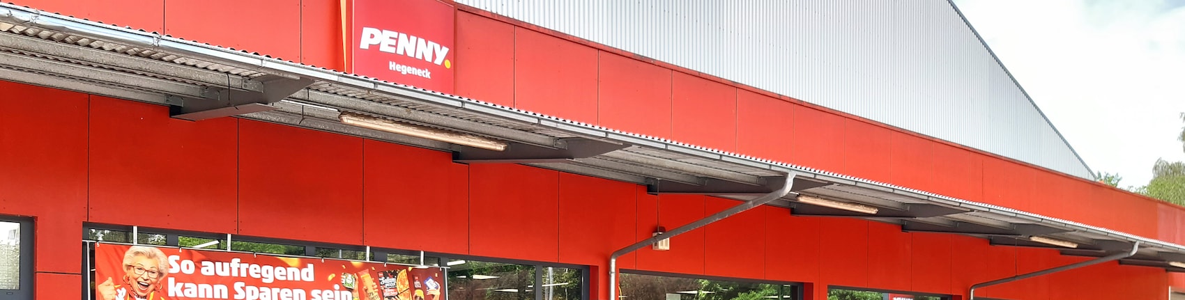 Sie sehen den Eingang vom Penny Markt in Hamburg/Rahlstedt, Hegeneck 5-21