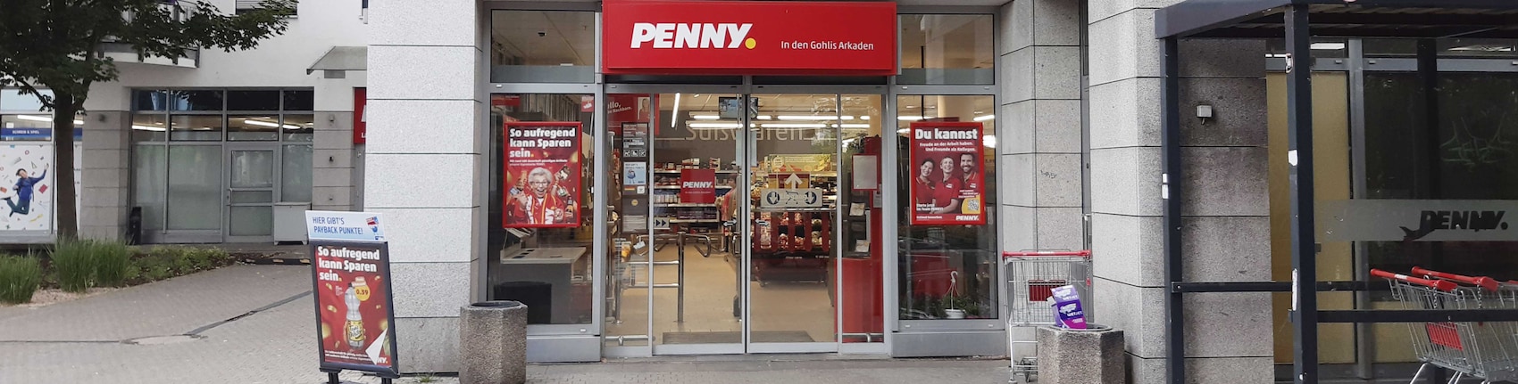 Sie sehen den Eingang vom Penny Markt in Leipzig/Gohlis-Sued, Georg-Schumann-Str. 50