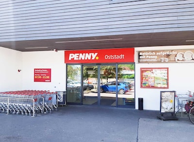 Sie sehen den Eingang vom Penny Markt in Heidenheim An Der Brenz, Kanalstr. 2