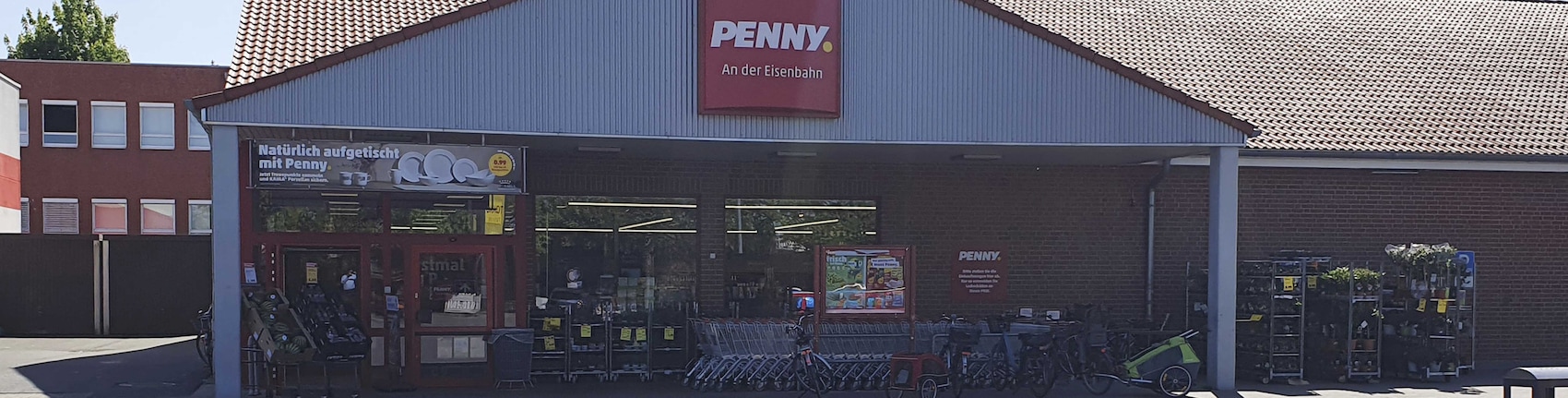 Sie sehen den Eingang vom Penny Markt in Achim, Fritz-Lieken-Eck 8