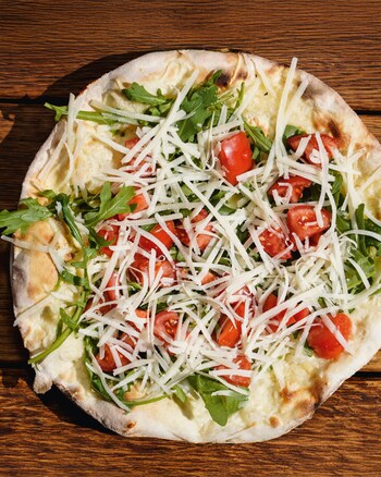 Dieses Bild zeigt die fertige Pizza.