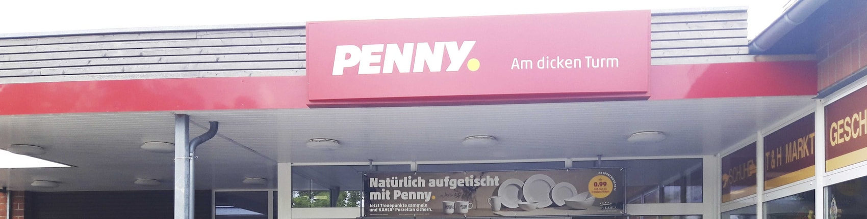 Sie sehen den Eingang vom Penny Markt in Beeskow Rudolf-Breitscheid-Str. 2