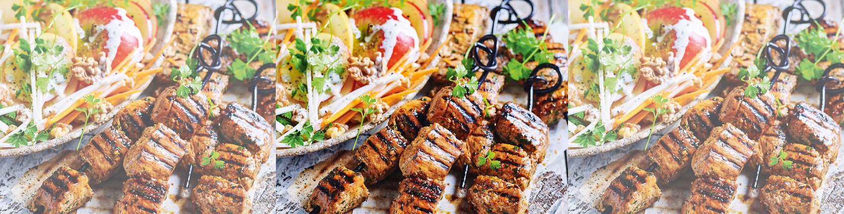 Curry-Grillspieße mit Apfelsalat