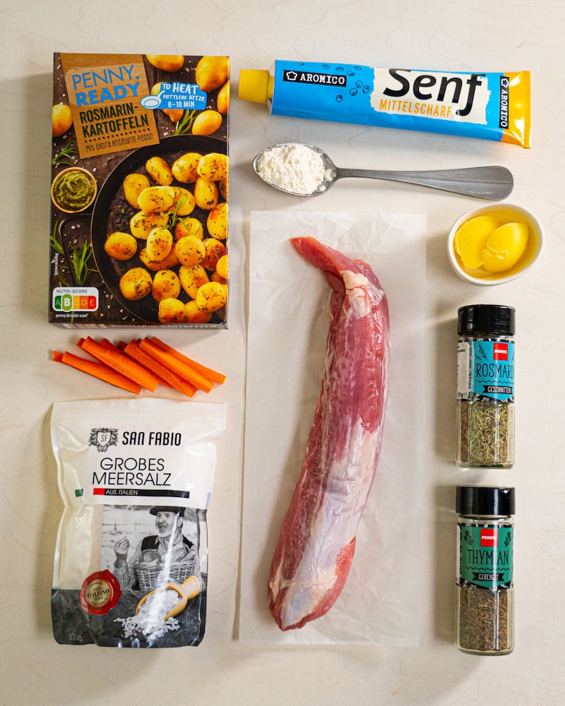 Dieses Bild zeigt alle Zutaten für unser Schweinefilet in Senfkruste.