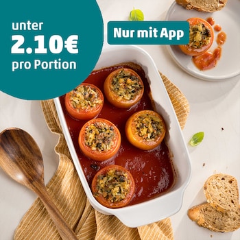 Dieses Bild zeigt wie die Tomaten in den Ofen gegeben werden.