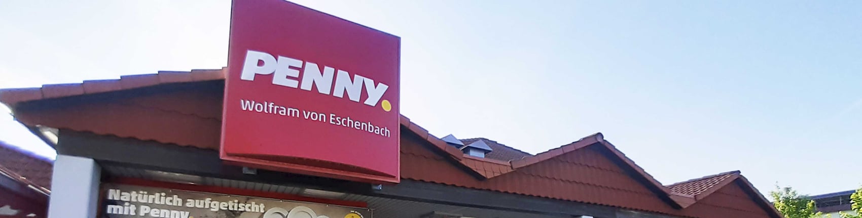 Sie sehen den Eingang vom Penny Markt in Wolframs-Eschenbach Biederbacher Str. 27