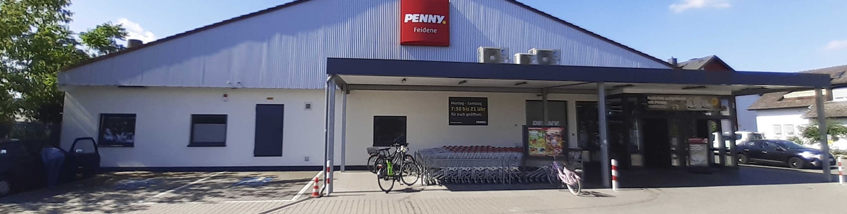 Sie sehen den Eingang vom Penny Markt in Mannheim/Feudenheim, Mohnaeckerstr. 1-5
