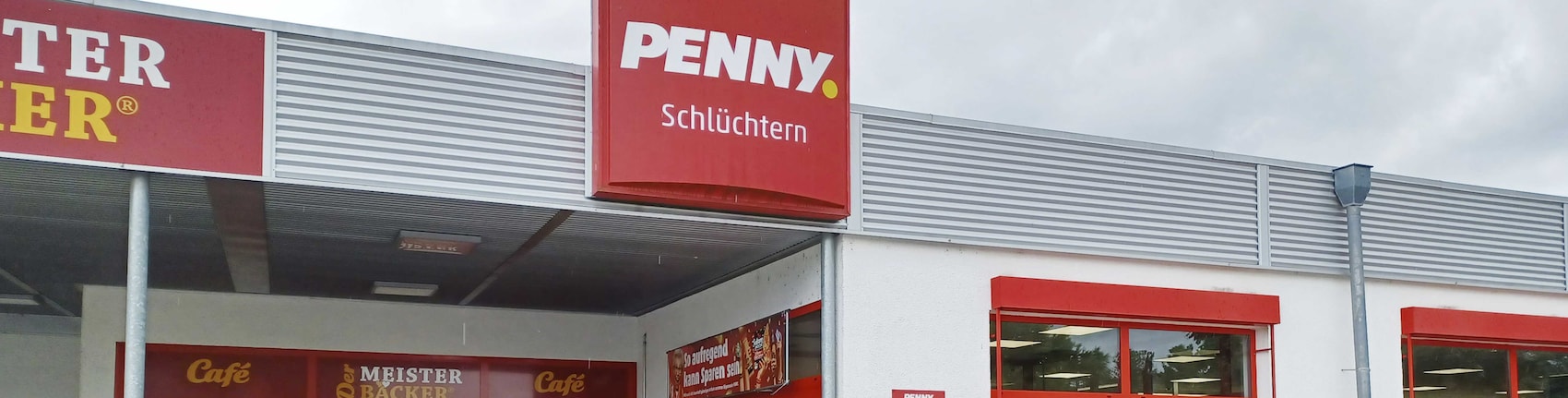 Sie sehen den Eingang vom Penny Markt in Schlüchtern Gartenstr. 50A  