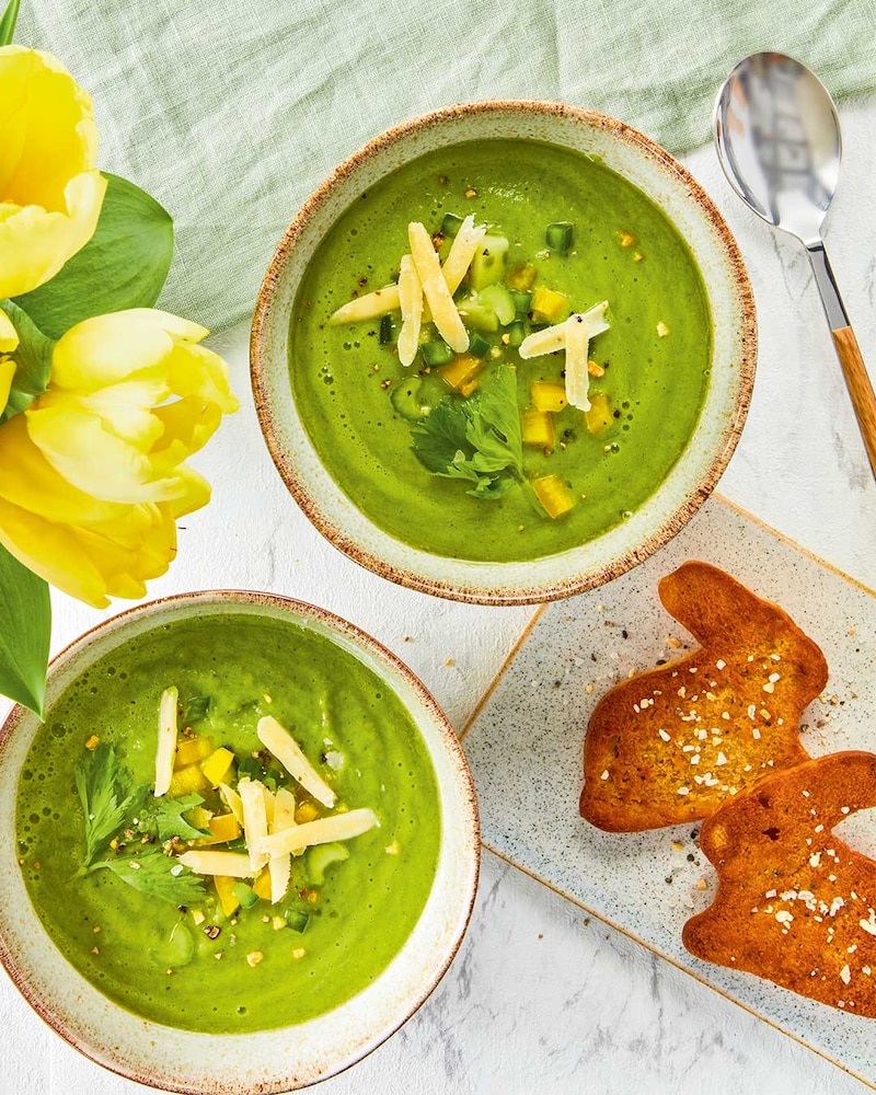 Dieses Bild zeigt das fertige grüne Gazpacho.