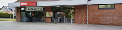 Sie sehen den Eingang vom Penny Markt in Braunschweig-Hondelage, Troppaustr. 20