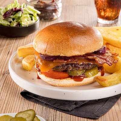 Dieses Bild zeigt den fertigen BCO Burger.