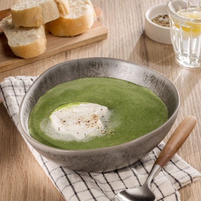 Dieses Bild zeigt die fertige Spinatsuppe.