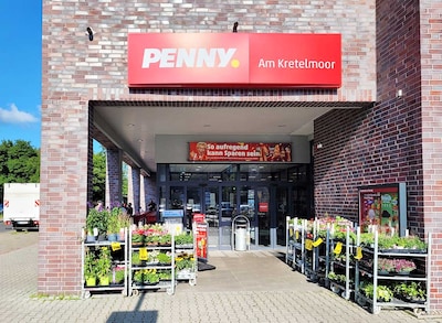 sie sehen den Eingang vom Penny Markt in Kaltenkirchen Am Kretelmoor 42
