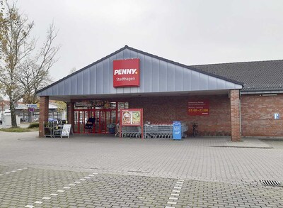 Sie sehen den Eingang vom Penny Markt in Stadthagen, Pillauerstr. 10