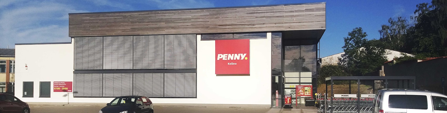 Sie sehen den Eingang vom Penny Markt in Kelbra Frankenhäuser Str. 23