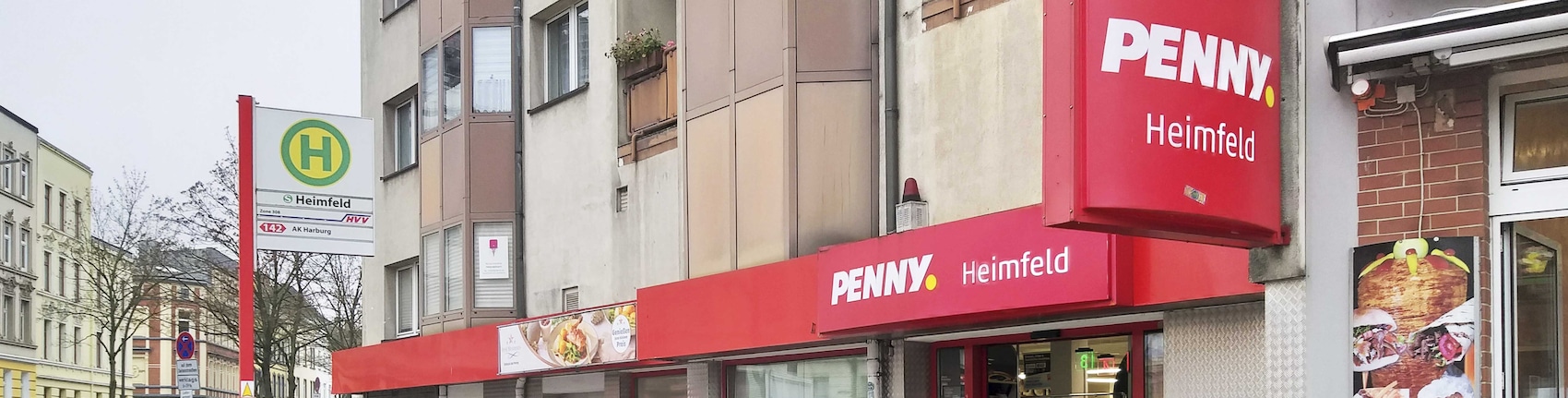 Sie sehen den Eingang vom Penny Markt in Hamburg/Heimfeld, Heimfelder Str.6
