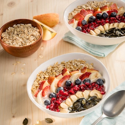 Auf diesem Bild siehst du Mo Müllers Joghurt-Bowl.