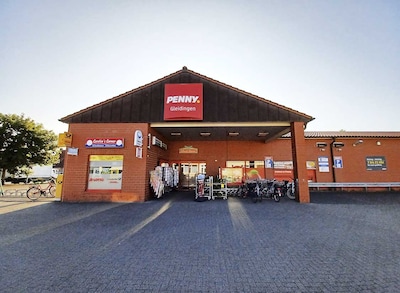 Sie sehen den Eingang vom Penny Markt in Laatzen/Gleidingen, Oesselser Str. 16