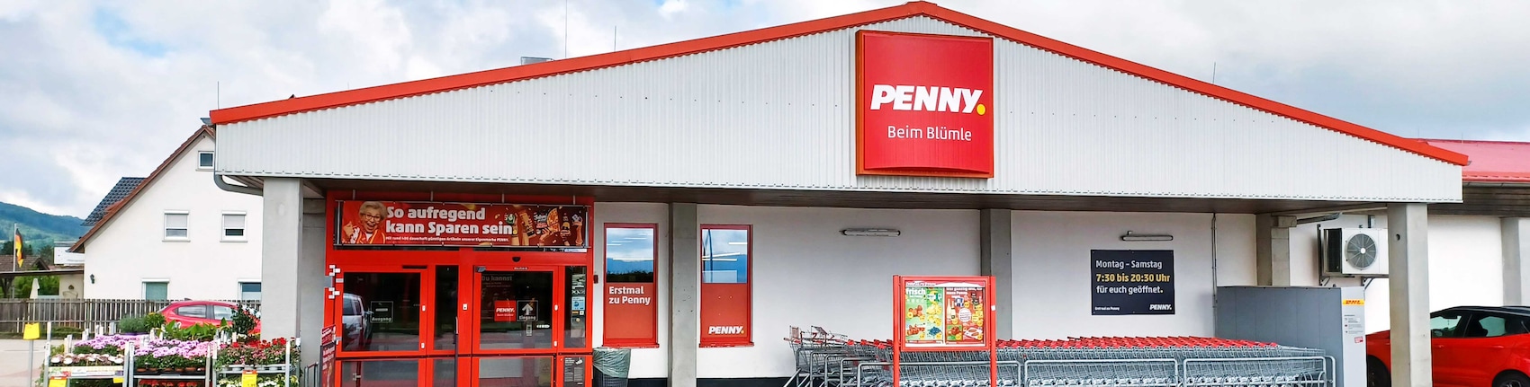 Sie sehen den Eingang vom Penny Markt in Essingen, Bahnhofstr. 77