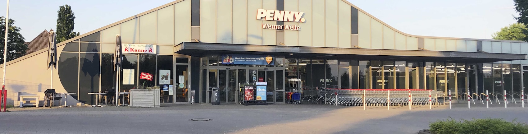 Sie sehen den Eingang vom Penny Markt in Werne, An Den 12 Bäumen 8