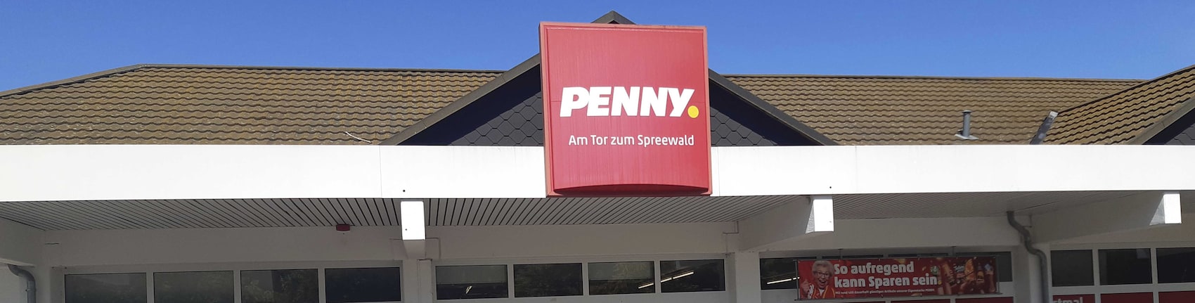 Sie sehen den Eingang vom Penny Markt in Vetschau Pestalozzistr. 5