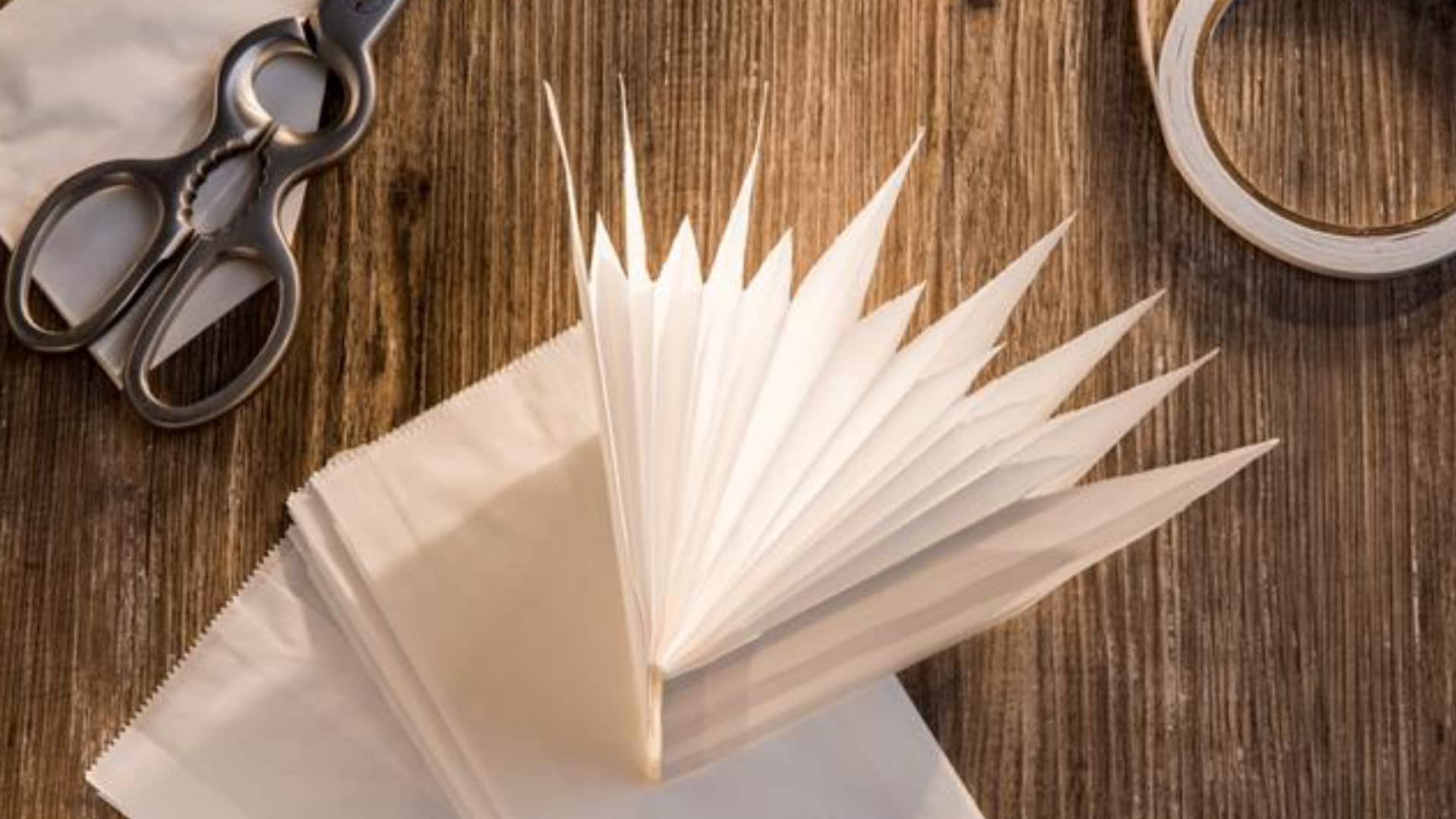 Papiertüte geschnitten für Sternform
