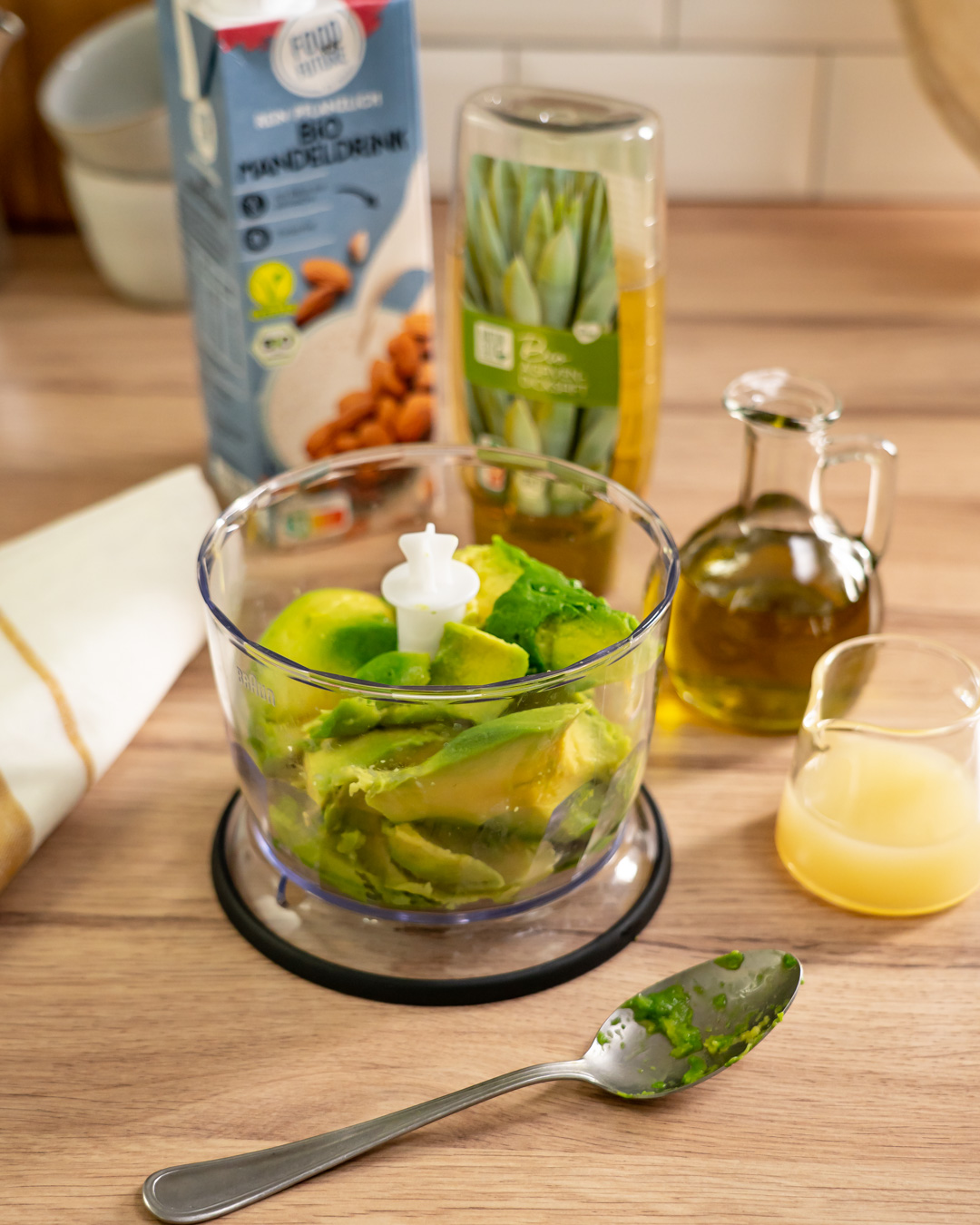 Aufstrich mit veganem Schinken ganz einfach selber machen | PENNY.de