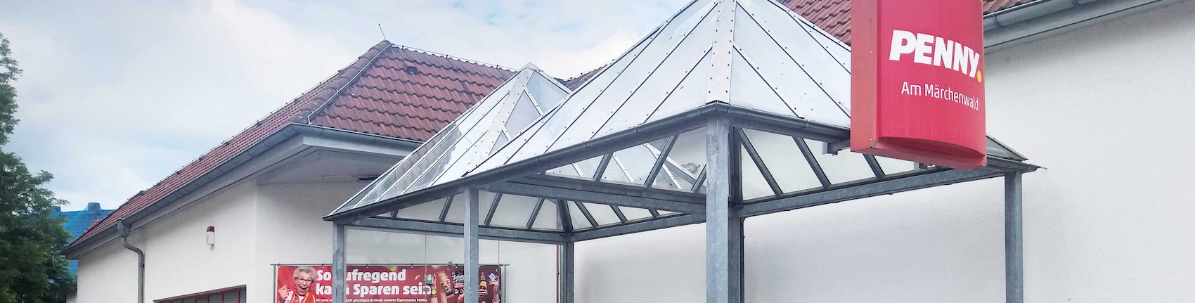 Sie sehen den Eingang vom Penny Markt in Wuenschendorf/Elster Poststr. 6