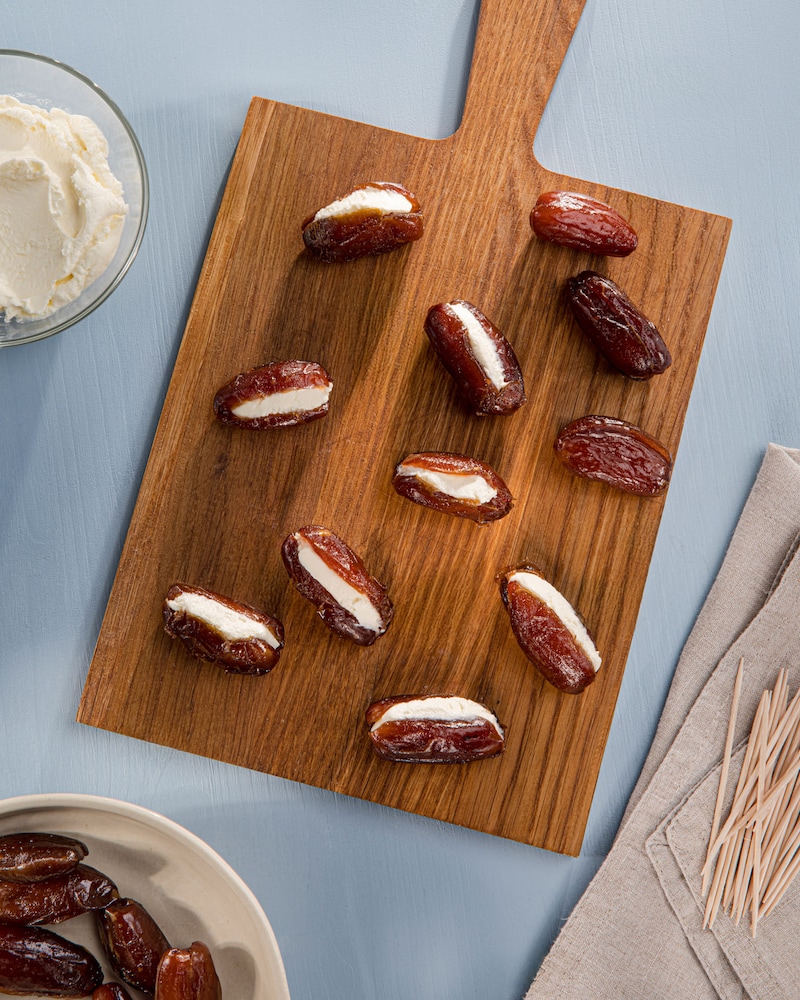 Dieses Bild zeigt die gefüllten Datteln.