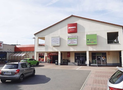 Sie sehen den Eingang vom Penny Markt in Gera/Zwoetzen Liebschwitzer Str. 131
