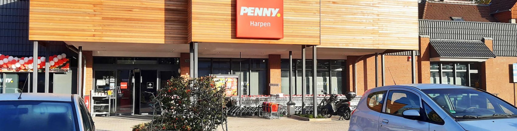 Sie sehen den Eingang vom Penny Markt in Bochum - Harpen, Harpener Hellweg 107