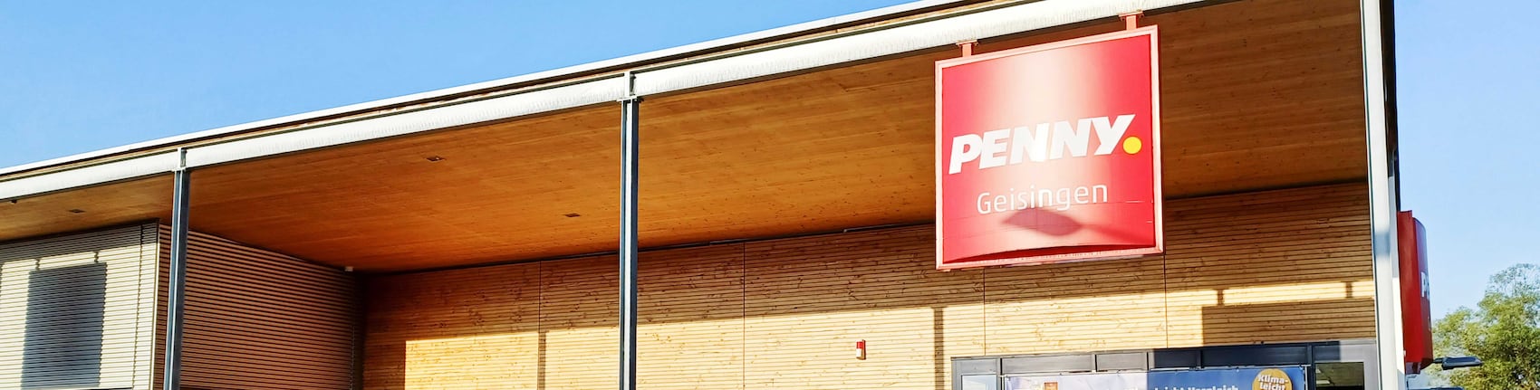 Sie sehen den Eingang vom Penny Markt in Geisingen Engener Str. 5