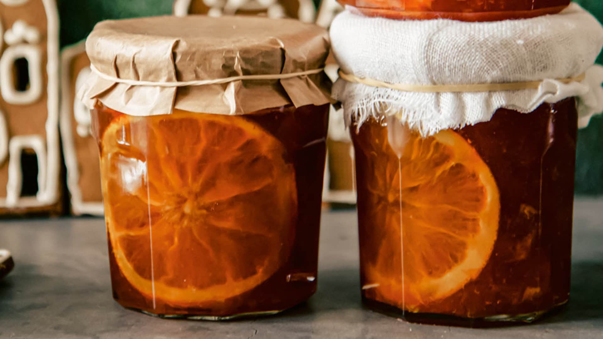 Orangenmarmelade im Glas