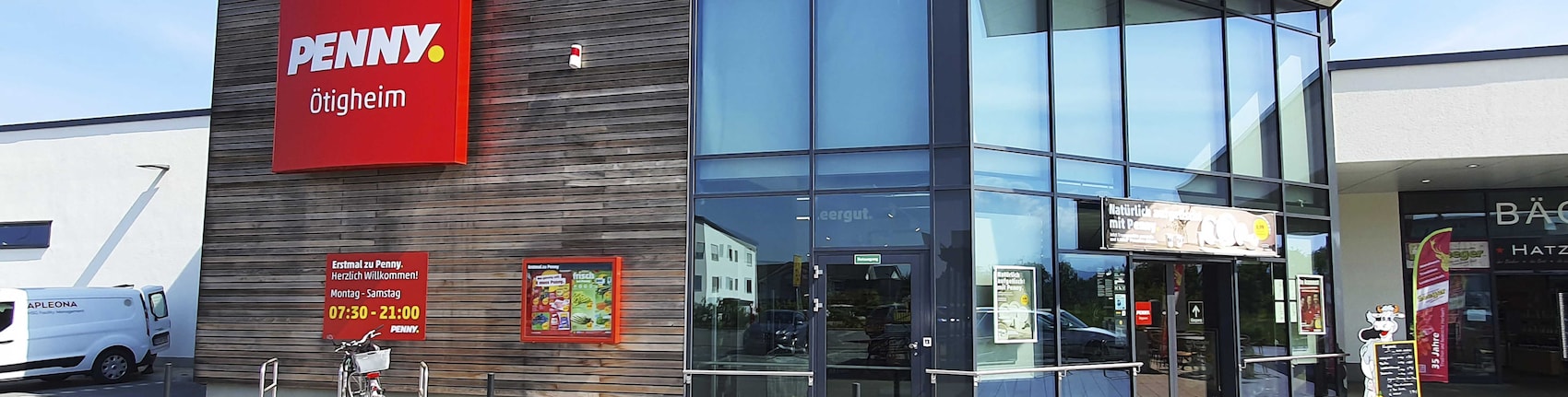 Sie sehen den Eingang vom Penny Markt in Ötigheim, Händelstr. 5