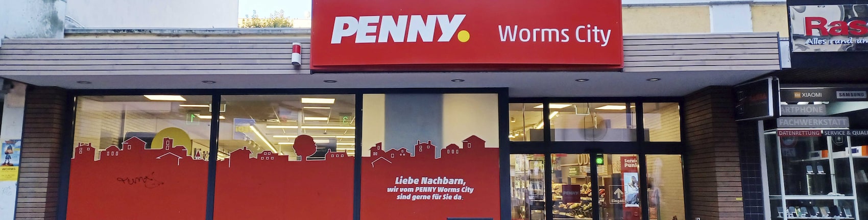 Sie sehen den Eingang vom Penny Markt in Worms/Innenstadt, Wilhelm-Leuschner-Str. 23