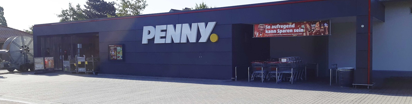 Sie sehen den Eingang vom Penny Markt in Peine, Duttenstedter Str. 136
