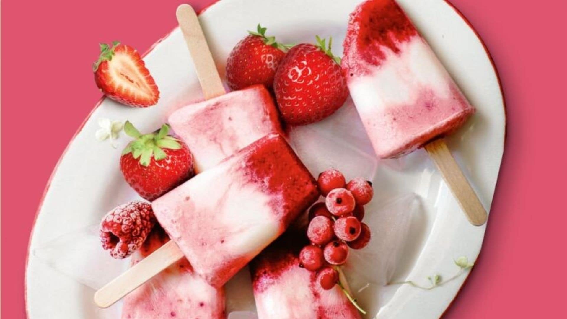 Erdbeereis am Stil