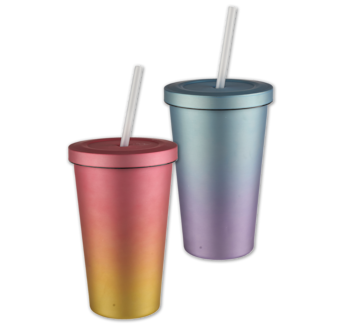 Trinkbecher mit Trinkhalm*