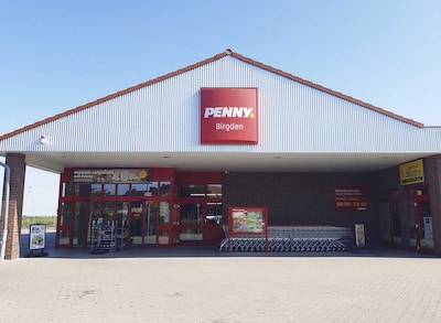 Sie sehen den Eingang vom Penny Markt Gangelt – Birgden Bahnhofstr. 138 a