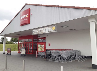 Sie sehen den Eingang vom Penny Markt in Ense - Parsit, An der Windmühle 5