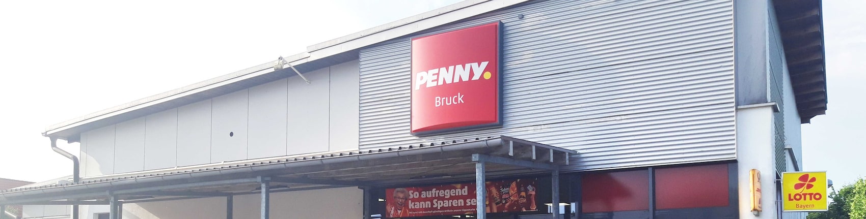 Sie sehen den Eingang vom Penny Markt in Fuerstenfeldbruck Am Aehrenfeld 65