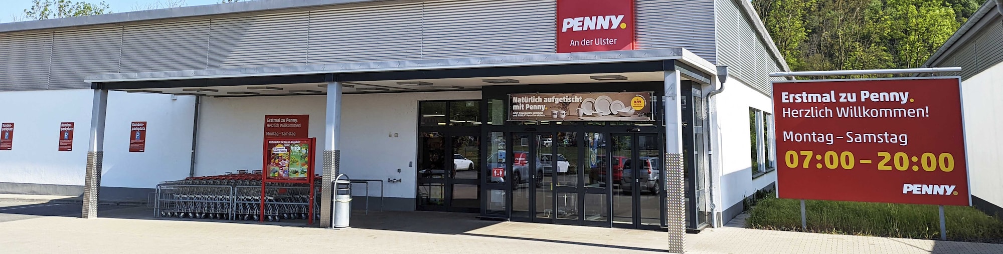 Sie sehen den Eingang vom Penny Markt in Philippsthal (Werra), An der Flutbrücke 4